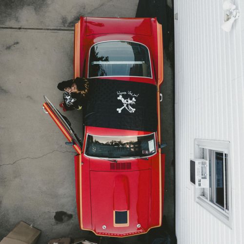 BLACK FLAG