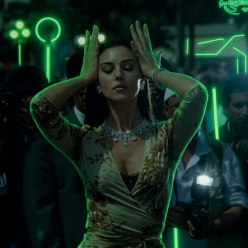 دانلود آهنگ Monica Bellucci 2 از IRIAS & LOVIXX