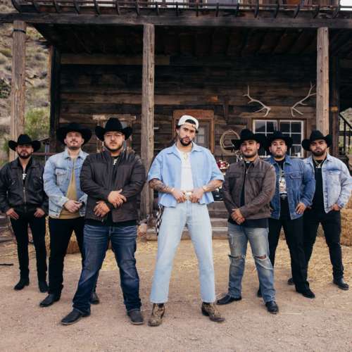دانلود آهنگ un x100to از Grupo Frontera & Bad Bunny