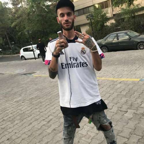 دانلود آهنگ Dokhtar Bazi از Dariu$h & Tipsyferi